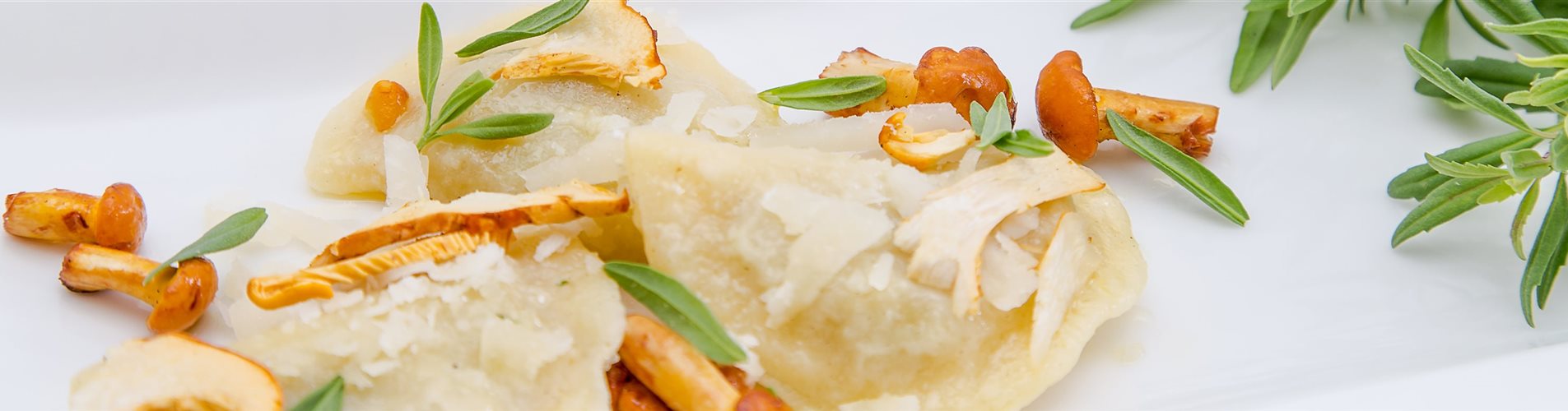 Schwammerltascherl mit syrischer Majoran