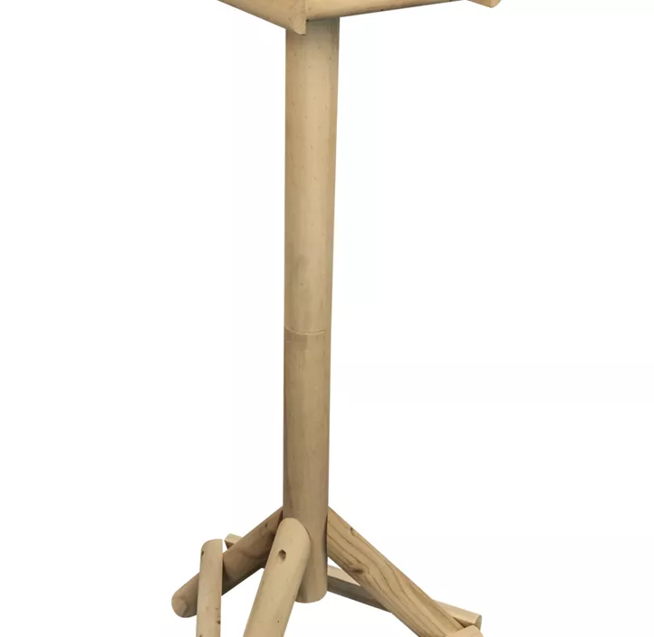 Vogelfutterhaus mit Dreibein