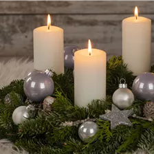 Adventkränze & Gestecke