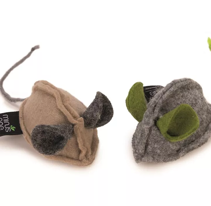 Minus One Katzenspielzeug Luca