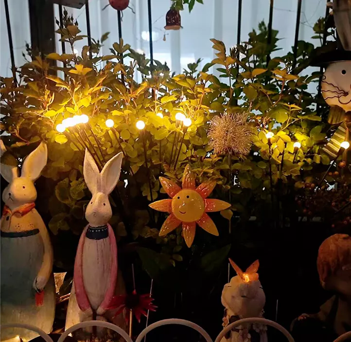 Solar bewegliche Kugeln auf Stab, 6 LED