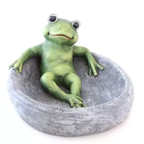 Vogeltränke mit Frosch