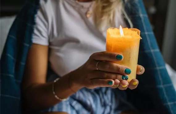 nachhaltige kerzen bienenwachs rapswachs