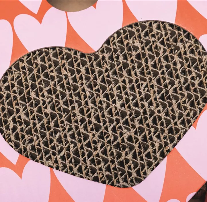 Katzenkratzbrett Love