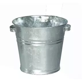 Eimer mit Blechgriff