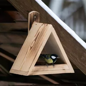 Dreieckiges Vogelfutterhaus