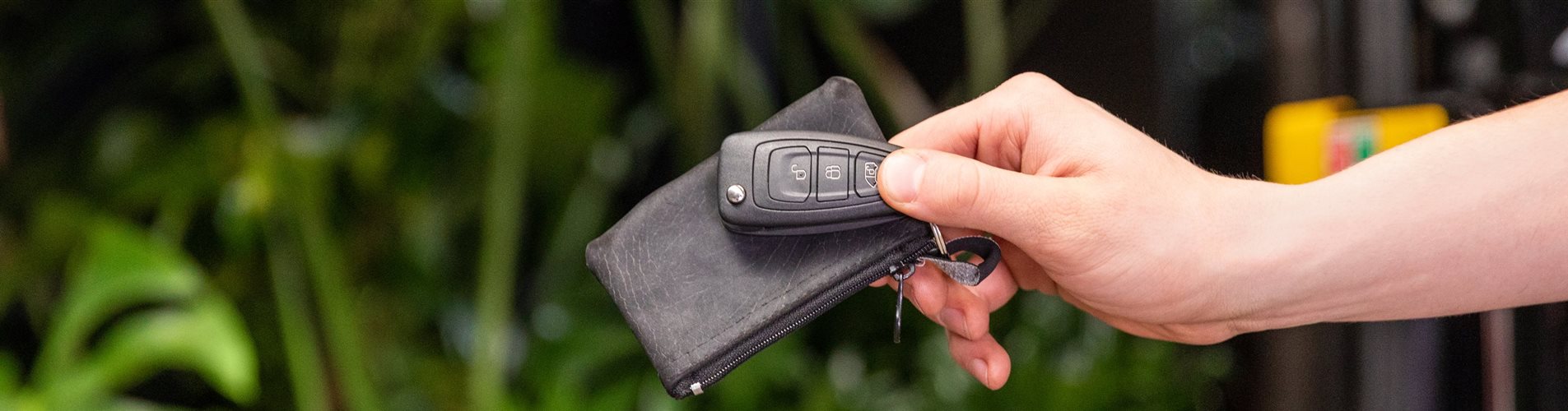 Einkauf im Pflanzengroßmarkt - Transporter 