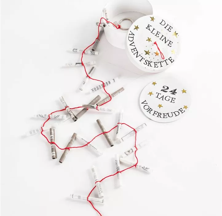 Adventskalenderkette in der Dose