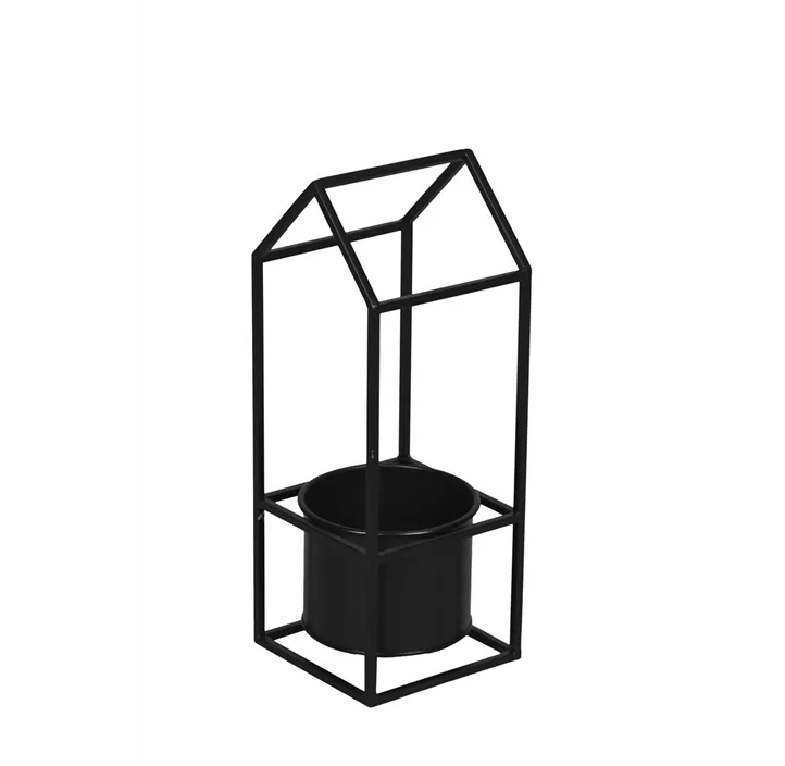 Metall-Haus mit Topf