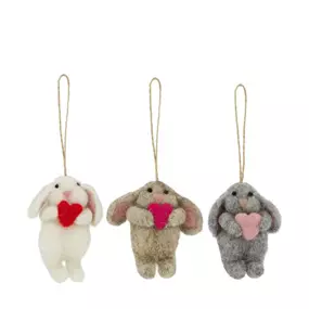 Osteranhänger 'Hase mit Herz' aus Wolle